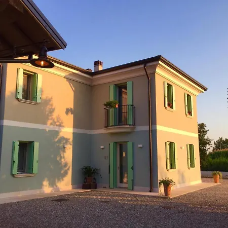 Casa Campagnari לינה וארוחת בוקר 3*